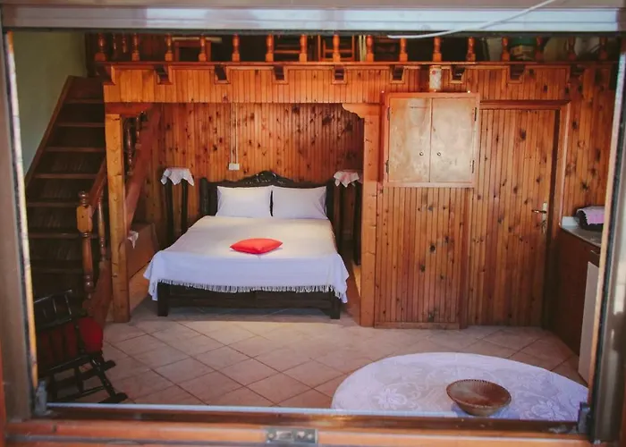 Дом отдыха Under The Clock Tower Нафплион